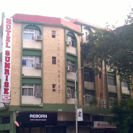 פאנג'י Hotel Sunrise מראה חיצוני תמונה